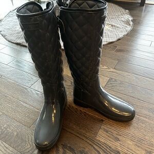 Hunter Women's Quilted Rain Boots